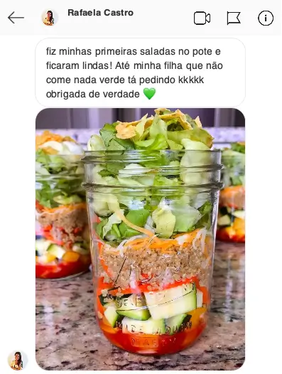 Mensagem de Rafaela mostrando sua primeira salada no pote